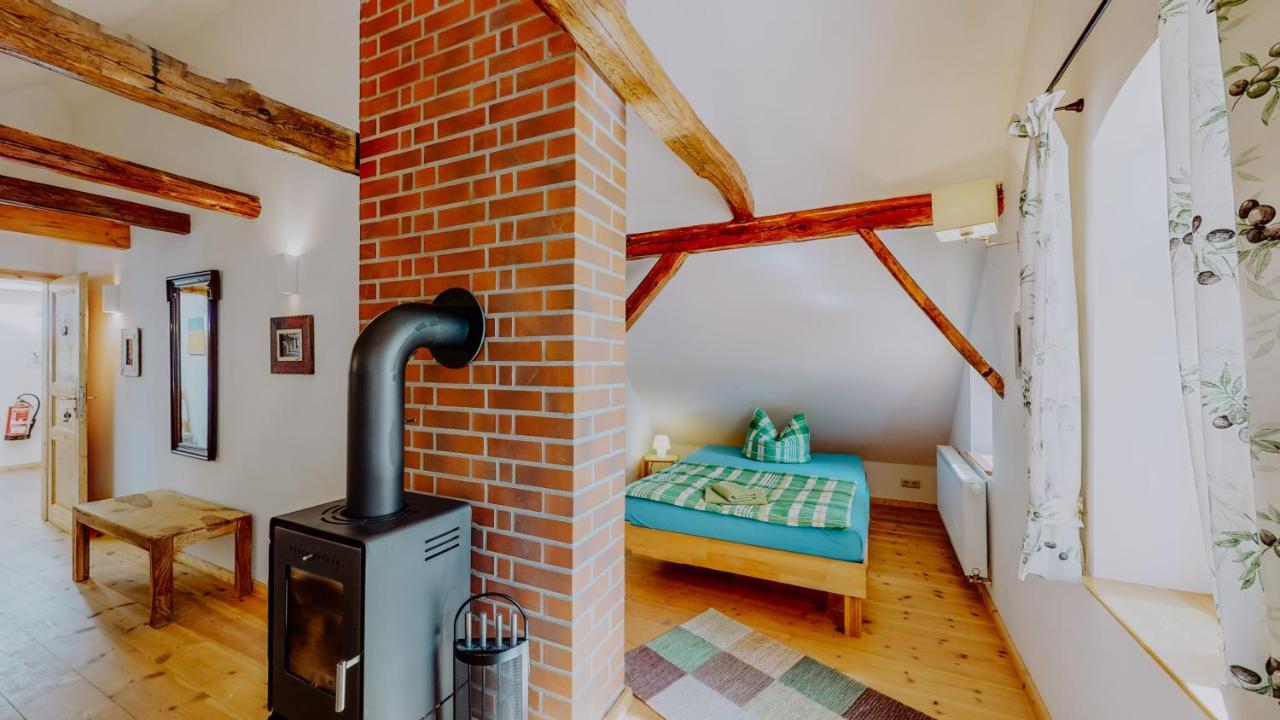 Landhaus Goldene Gans Gross Pankow  ภายนอก รูปภาพ